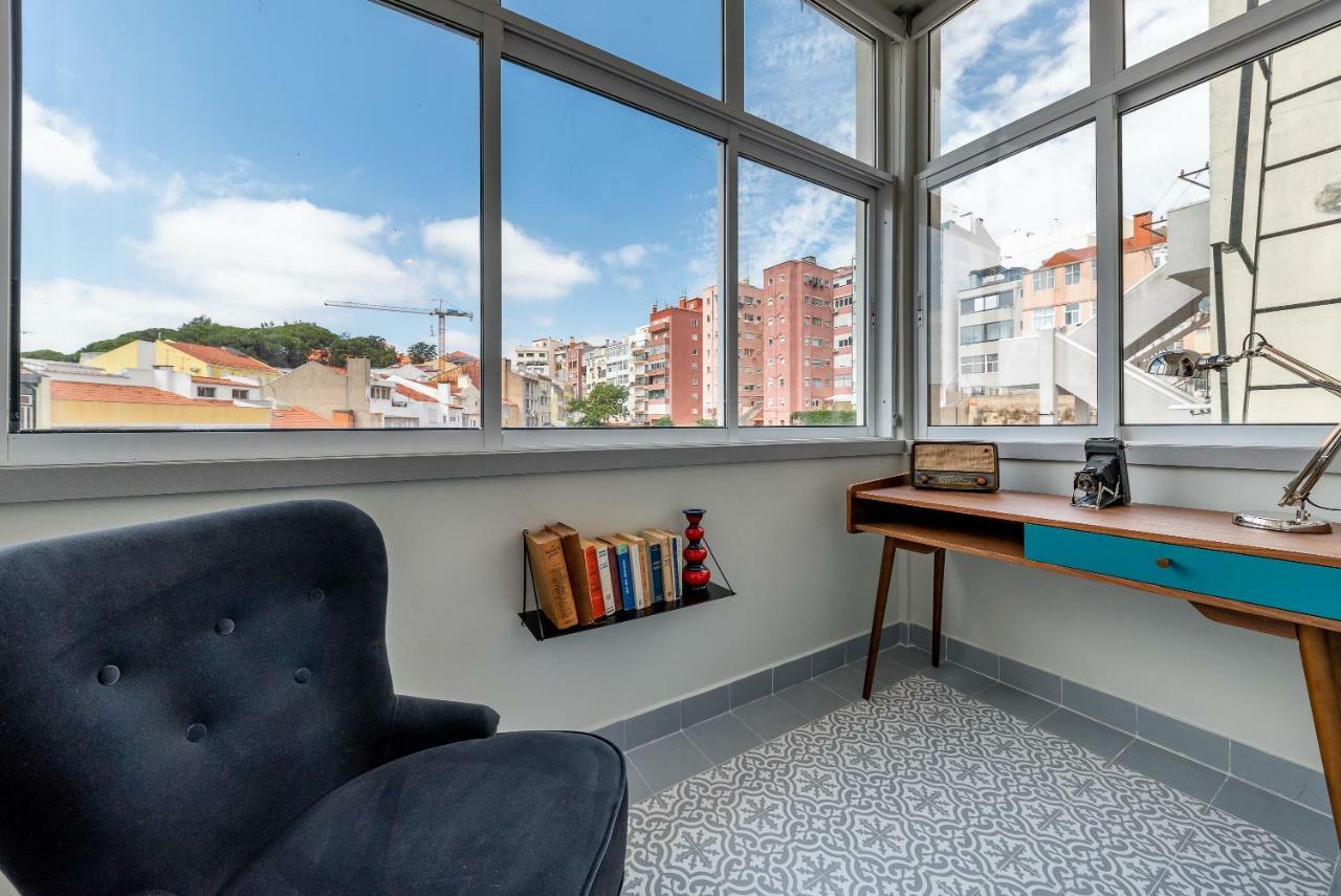 Style And Comfort In Downtown Lissabon Exterior foto
